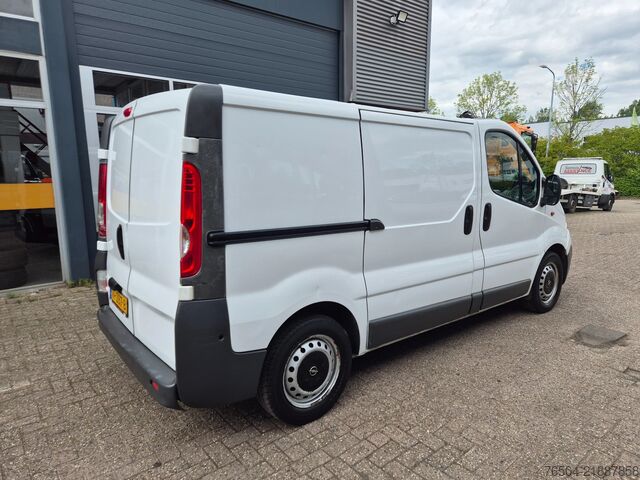 Chladírenská dodávka Opel Vivaro 2.0 CDTI/ L1/ Koelwagen