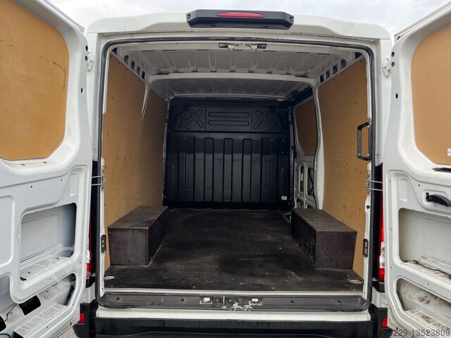Kastenwagen Iveco DAILY 35S12