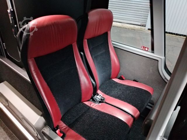 Double decker VAN HOOL TDX27 Astromega | 91+1+1 Sitze