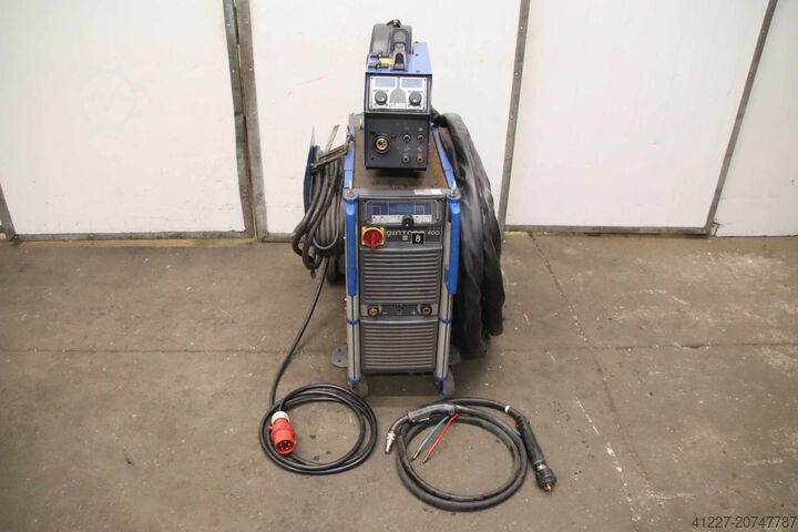 Equipamento de soldagem MIG/MAG 500 A CLOOS Qintron 400 FC 100E-KIT