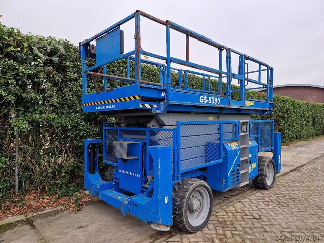 Schaarlift Genie GS-5390 (18 mtr werkhoogte)
