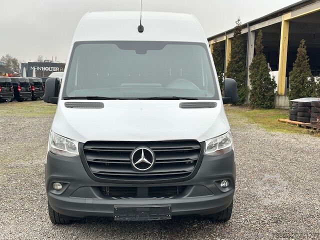 Dodávka s vysokou střechou Mercedes-Benz Sprinter 315 CDI L2H2 DAB MBUX KlimaKam