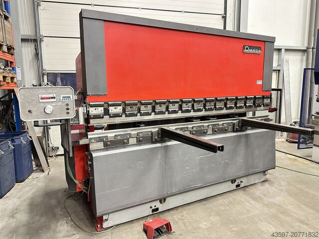 Press brake Amada FBD-1030 3000x100t