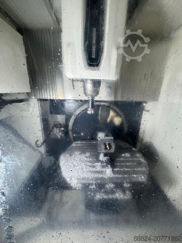 Pionowe centrum obróbcze DMG MORI CMX 70 U