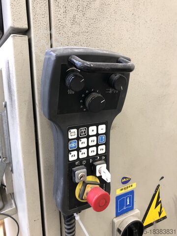 Computergestuurde numerieke besturing (CNC) SCM RECORD 130