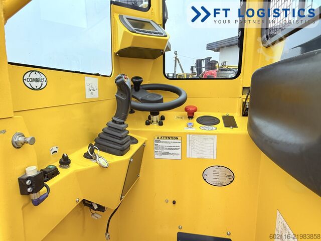 Empilhadeira multidirecional Combilift C3000STE TRIPLEX WIDE POSITIONER CABIN