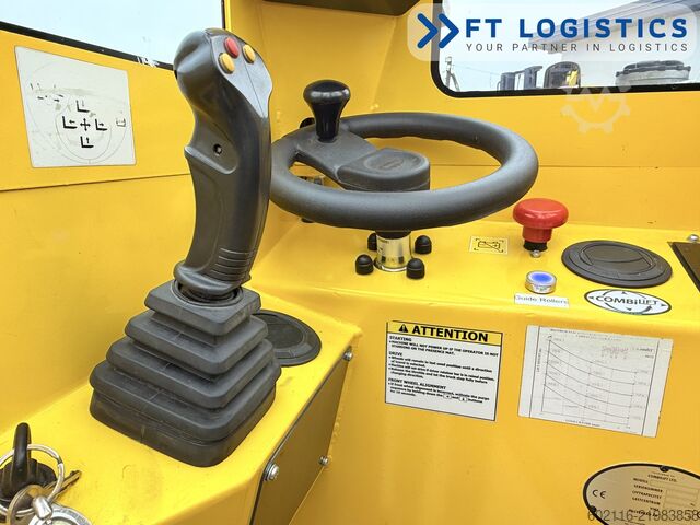 Empilhadeira multidirecional Combilift C3000STE TRIPLEX WIDE POSITIONER CABIN