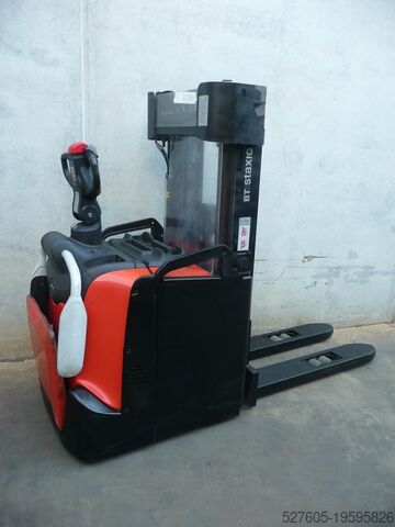Empilhador BT SPE 160