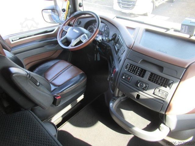 Roll-off tipper truck DAF FAN XF 530 SC Abrollkipper