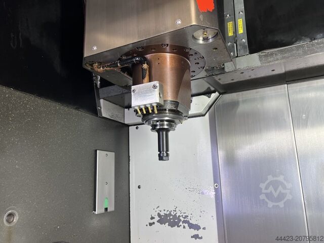 5-Achs Bearbeitungszentrum Hermle C 800 U
