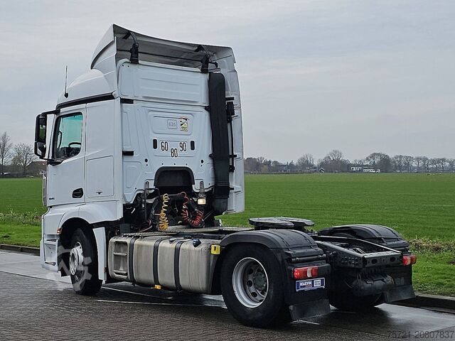 Standaard trekker MERCEDES-BENZ ACTROS 1845 LS