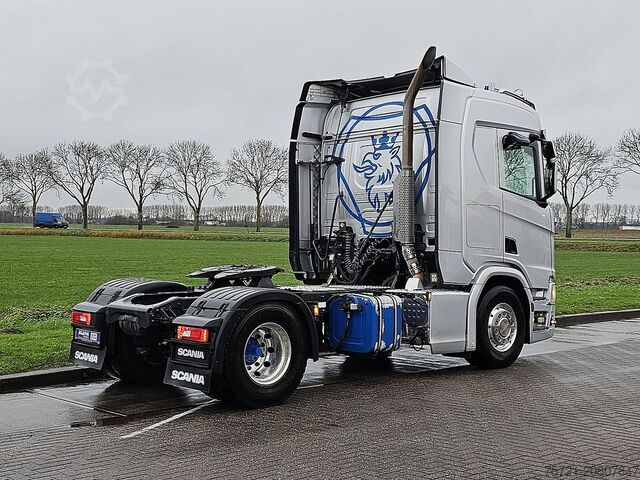 Standaard trekker SCANIA R450