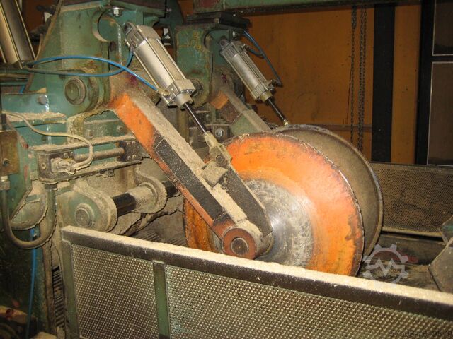 Ligne de sciage complète pour les grosses grumes AKE,Söderhamns, Remill, Catech, Ari 