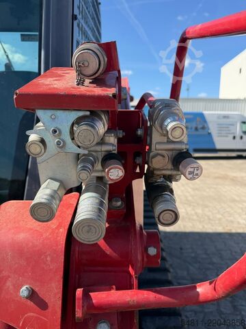 Lánctalpas rakodó Takeuchi TL 12 V2