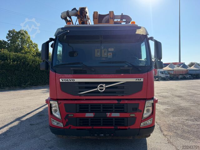  Volvo FM460