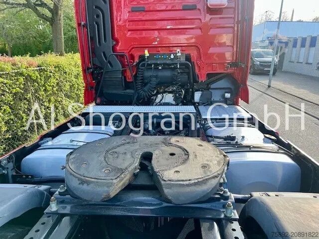 Estándar-SZM MAN TGX 18.500 Retarder / Voll Luft / Eu6 /2 x Tank