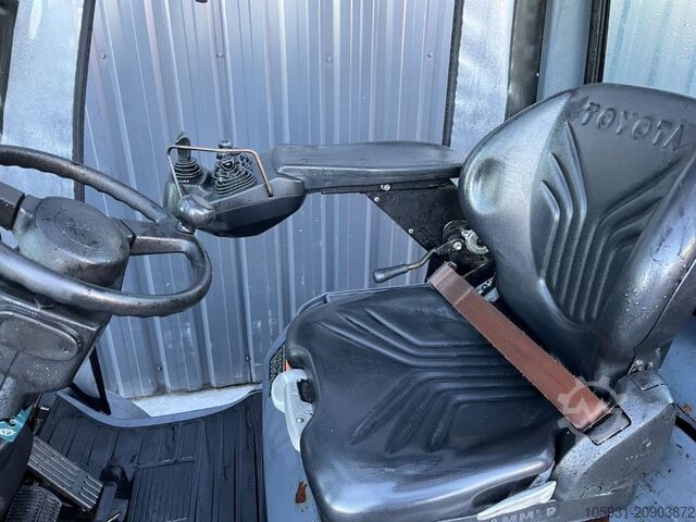 Περονοφόρα ανυψωτικά LPG Toyota 8FGF20