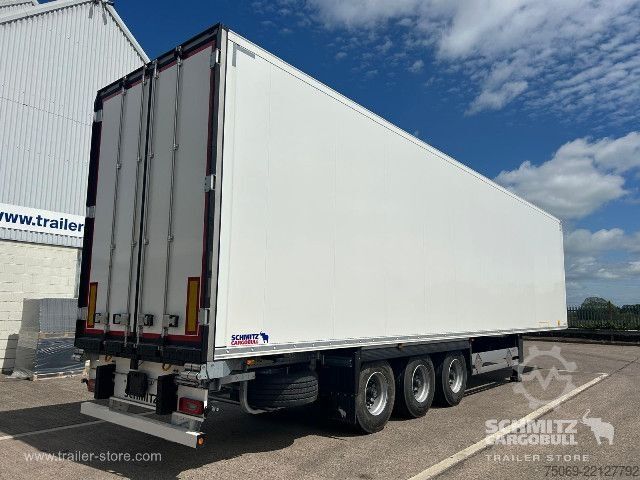 Chladírenský návěs Schmitz Cargobull Reefer Standard