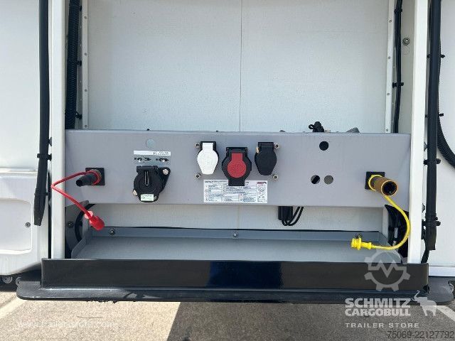 Chladírenský návěs Schmitz Cargobull Reefer Standard