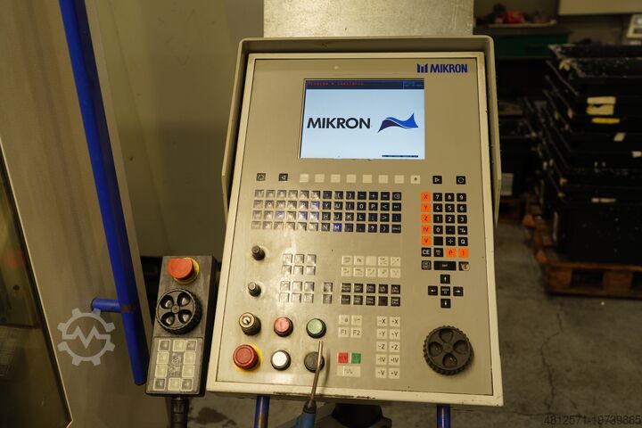 Pionowe centrum obróbcze Mikron VCP 800