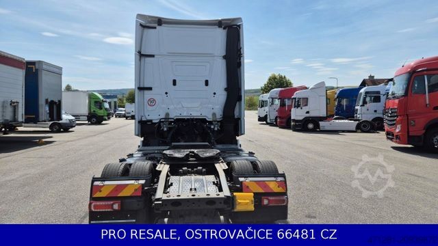 Volymdragbil MERCEDES-BENZ ACTROS 1851 LSNRL MEGA EURO 6 + PARKCLIMA