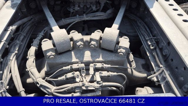 Volymdragbil MERCEDES-BENZ ACTROS 1851 LSNRL MEGA EURO 6 + PARKCLIMA
