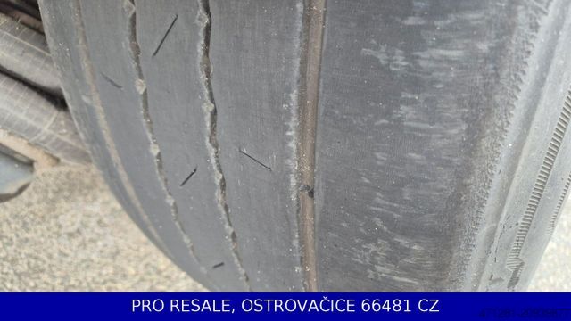 Semi-reboque aberto com lona SCHWARZMÜLLER SPA 3/E STD + LIFTACHSE