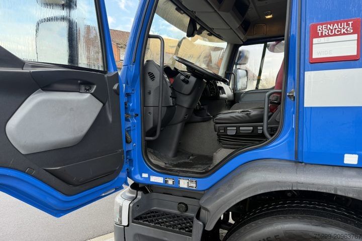 Valníkový nákladní automobil s plachtou Renault D Wide 18.320 4x2 Plane/HB  / Swiss-Vehicle