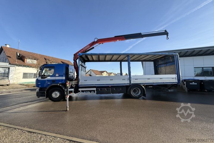 Jeřáb na nákladním automobilu Renault D Wide 18.380 4x2 F130A.22 / Swiss-Vehicle