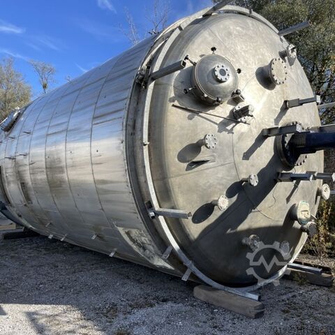 Δεξαμενή αποθήκευσης 118000 λίτρων από V4A με αναδευτήρα δοκού