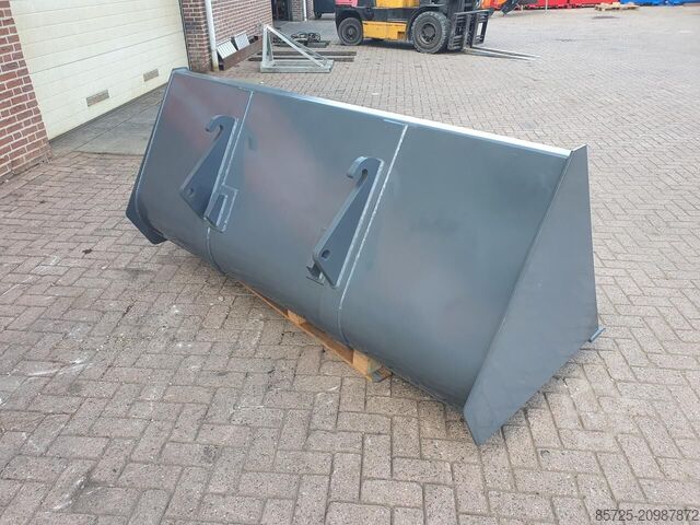 Contenedor  AGM volumebak 925 liter