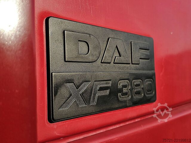 Standart-SZM DAF XF 95.380 SPACECAB EURO 2