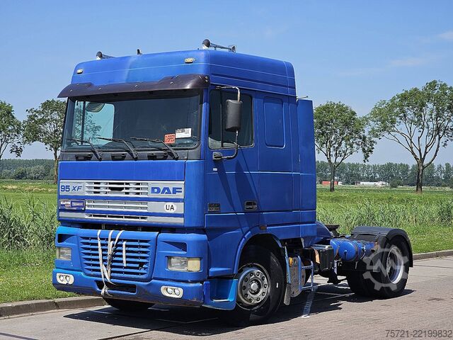 Standardni SZM DAF XF 95.380 SPACECAB EURO 2