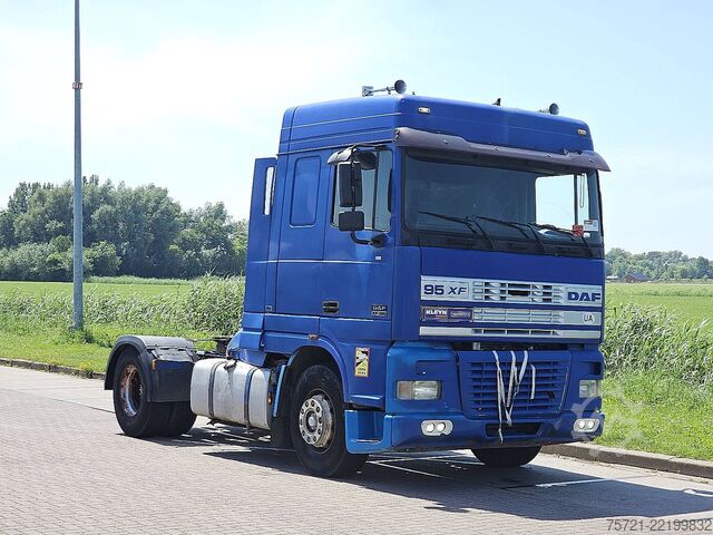 Standardni SZM DAF XF 95.380 SPACECAB EURO 2