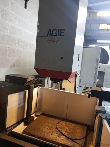 Enfonceuse à décharge électrique CNC (EDM) AGIE COMPACT 3