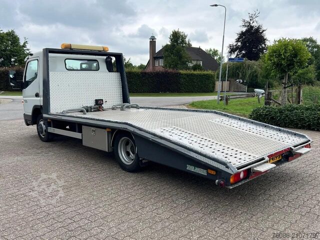 Autotransporter Mitsubishi Canter Oprijer 3c13