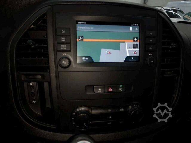 Carrinha de tejadilho alto Mercedes-Benz Vito 116 CDI 3200 Klima Kamera Navi Hecktüren