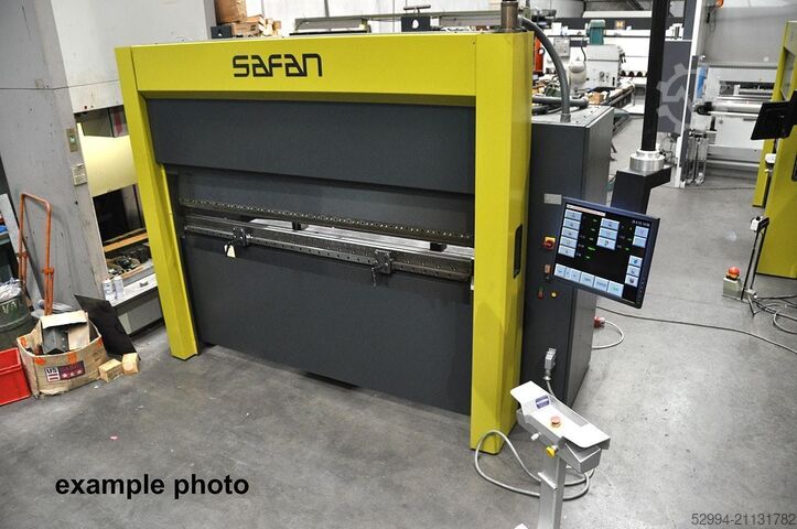 Hydraulic press brakes Safan E-brake SMK 40 ton x 2050 mm CNC