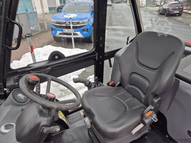 Rough terrain forklift truck Manitou MC 25-4 ST5B S1