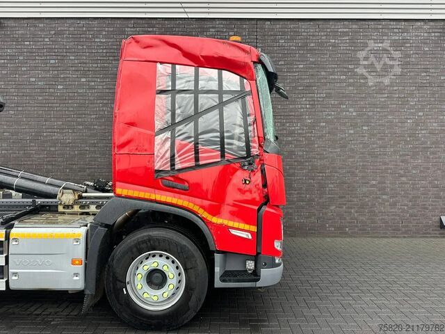 Haakarmsysteem Volvo FM 430 6X2 +  SCHADE/DAMAGE/UNFALL/HAAKARMSYSTE...
