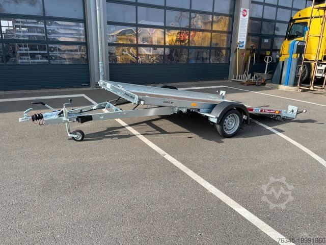 Biltransporttrailer TEMARED Car Flat 3518 für PKW bis 1.438  kg - Kippbar