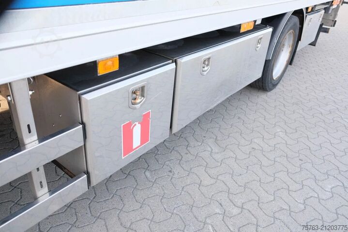 Bavul Volvo FH 13.420 Globetrotter XL 4x2 - Box - Loadlift ...