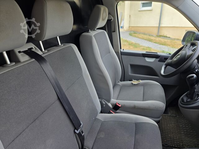 Fourgon tôlé VW Transporter T5 Edition 2.0 BiTDI 180 ch