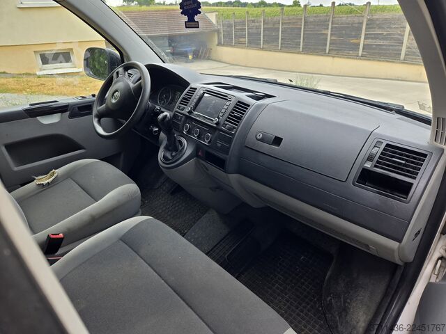 Fourgon tôlé VW Transporter T5 Edition 2.0 BiTDI 180 ch