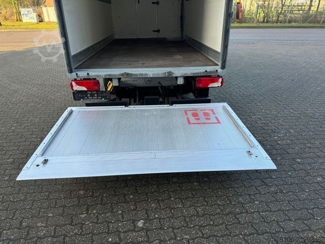 Box van MERCEDES-BENZ Sprinter 516 CDI Koffer mit Ladebordwand *L 4,80