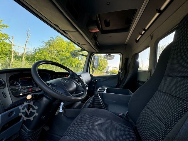 Tipper truck MERCEDES-BENZ Axor 2633 Kipper mit Kran Fassi F135