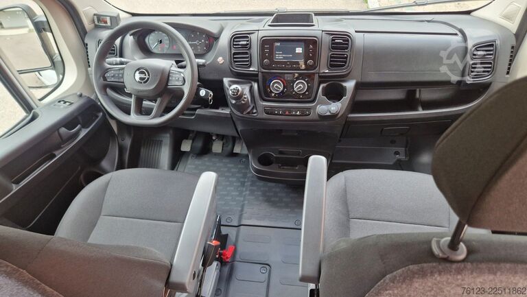 Minibusz Opel Movao Fiat Ducato Systemboden Rolli