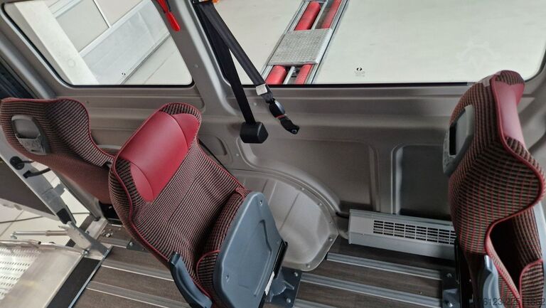 Minibusz Opel Movao Fiat Ducato Systemboden Rolli