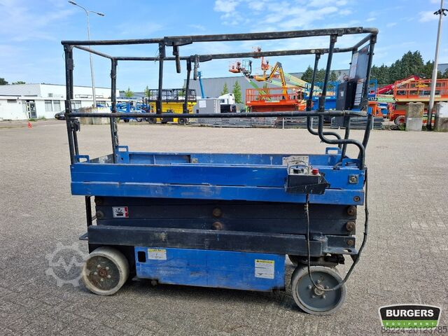 Scherenhebebühne Aichi SV06CNL