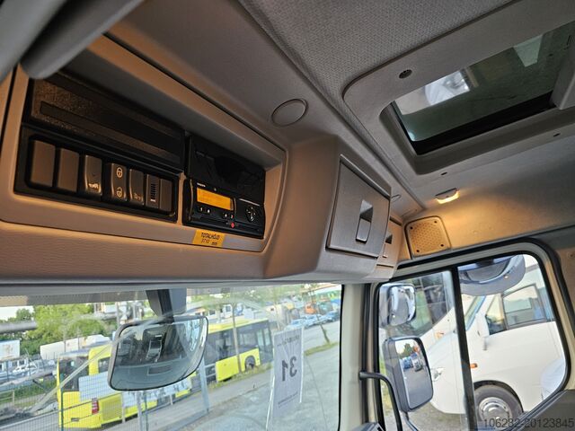 Ciężarówka z nadwoziem skrzyniowym Volvo FL280 18 Tons Full side Opening Hebebühn